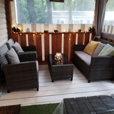 Mobil Home Aventura 6-8 Personnes Tout Confort Сен-Бревен-ле-Пен Экстерьер фото